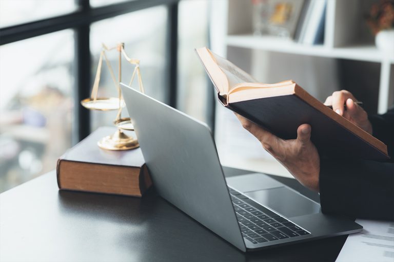 Hukuk Mesleklerine Giriş Sınavı